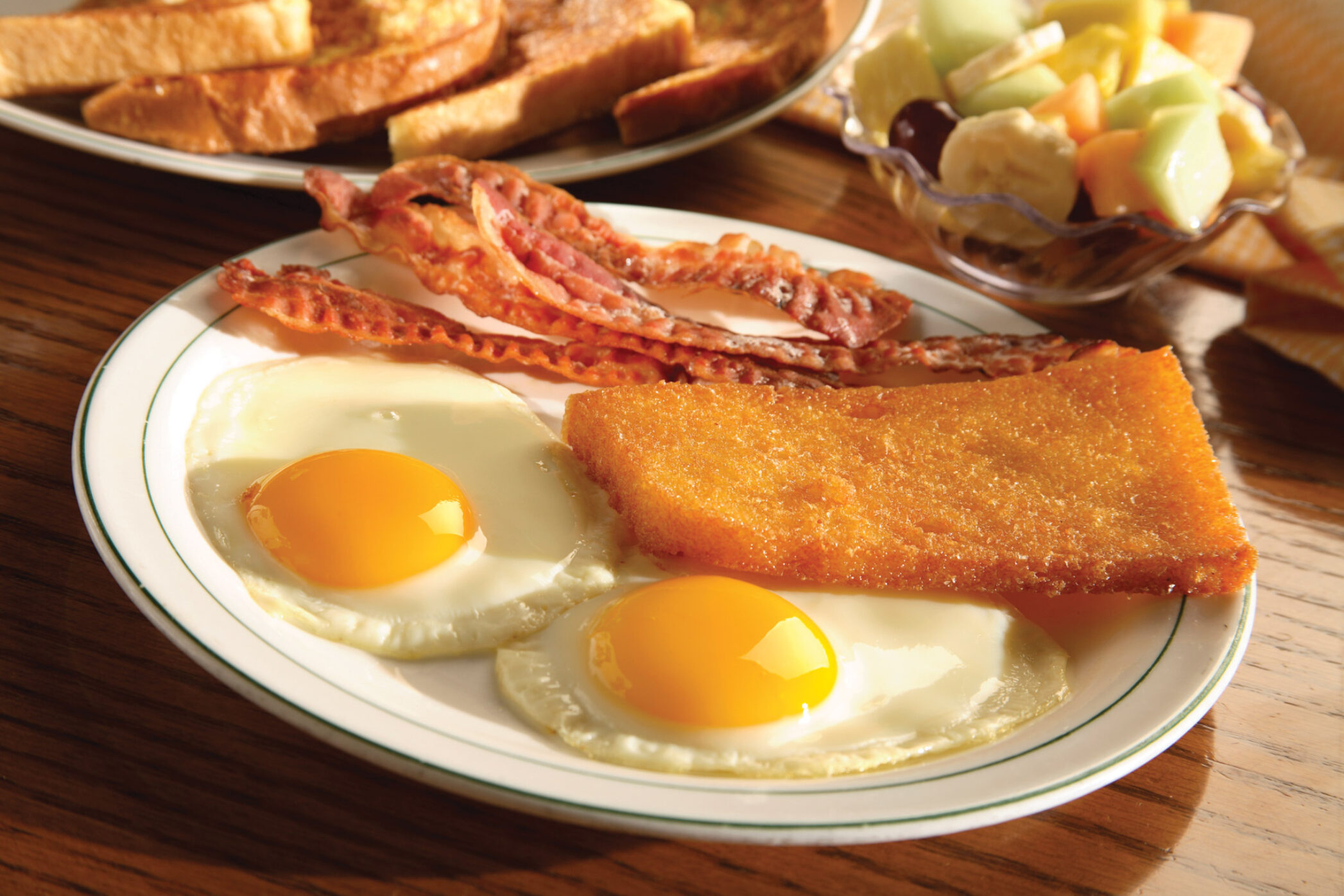 eggs bacon and mush hasbrown